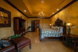 Ένα ή περισσότερα κρεβάτια σε δωμάτιο στο Villa Angel 4 bdr Ocean View private pool Family +36 φωτογραφίες