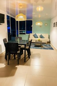 Μια τηλεόραση ή/και κέντρο ψυχαγωγίας στο Azul Caribe Home