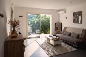 Χώρος καθιστικού στο Villa de charme Jo Poggi - Domaine Romella - Piscine - Proche St-Florent