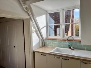 Ảnh trong thư viện ảnh của Cosy one bedroom flat in a country house ở Bromham