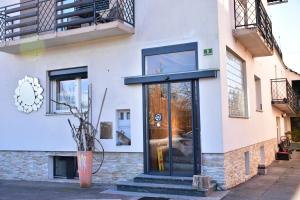 Το κτήριο όπου στεγάζεται  ο ξενώνας