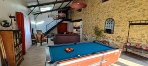 Billardbord på Gîte La Ferme Du Mesnil