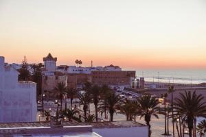 Una vista general del mar o el mar tomado desde el departamento