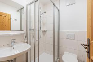 Ένα μπάνιο στο Gästehaus Keilhof am Kirchberg +68 φωτογραφίες