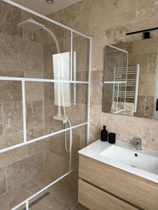 Ένα μπάνιο στο Le Prestige - T2 Neuf et Equipé +8 φωτογραφίες