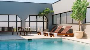 Swimmingpoolen hos eller tæt på Campinas - Conforto e Praticidade: 02 Hóspedes