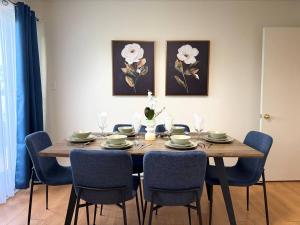 Φωτογραφία από το άλμπουμ του Beautiful and Cozy 3BR in Montreal West Island στο Μόντρεαλ