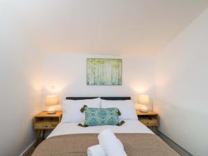 Ένα ή περισσότερα κρεβάτια σε δωμάτιο στο 4 The Stoneyard