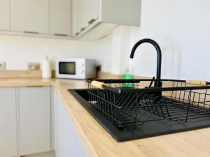 Afbeelding uit fotogalerij van Stylish Felixstowe Apartment with Fabulous Sea Views in Felixstowe