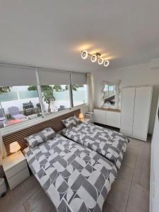 En eller flere senge i et værelse på Casa Deleil + 23 billeder