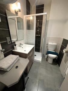 Et badeværelse på Studio - Travail & Détente - Puy