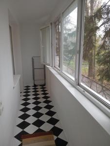 Ảnh trong thư viện ảnh của 2 rooms on Train blvd, 2-комнатная на Ботанике, Кишинев ở Chişinău