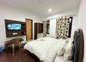 Gallery image of Hotel Hills Heaven in Pahalgām
