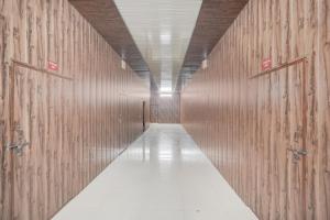 Φωτογραφία από το άλμπουμ του SPOT ON The Yeble Hotel And Restaurant σε Etāwah +23 φωτογραφίες