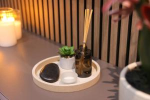 Ποτά στο Spacious High street apartment