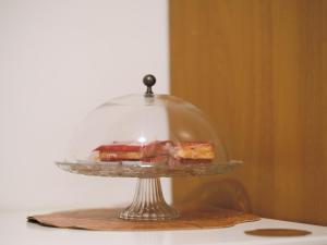 Φαγητό σε αυτό το διαμέρισμα ή κάπου εκεί κοντά