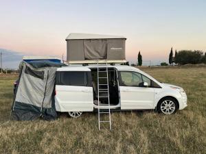 Imagine din galeria proprietății Nomad Campers by Wolf Camp Georgia în Tbilisi City