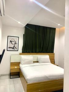 Φωτογραφία από το άλμπουμ του The Pelican Lagos σε Badore