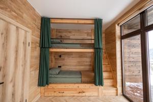 Φωτογραφία από το άλμπουμ του Яблуневий схил σε Tukhlya +21 φωτογραφίες