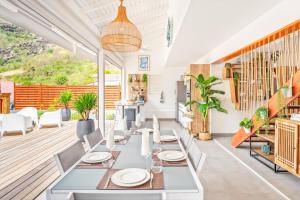 Χώρος καθιστικού στο Villa Topaze