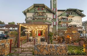 Budova, kde se hotel nachází