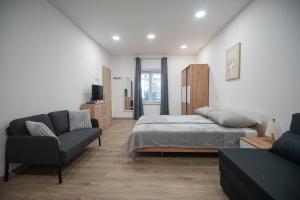 Ένα ή περισσότερα κρεβάτια σε δωμάτιο στο Studio apartman MALA OAZA