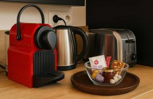 Jídlo v apartmánu nebo okolí + 28 fotografií