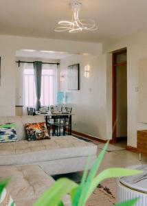 Χώρος καθιστικού στο Belaire BnB Syokimau