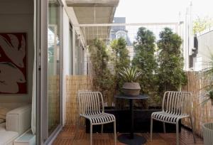 En have udenfor Luxurious and super central apartment with balcony