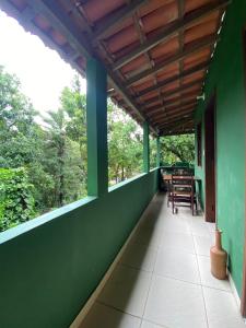 Rõdu või terrass majutusasutuses Anjali