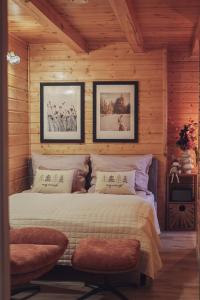 Ένα ή περισσότερα κρεβάτια σε δωμάτιο στο Dom to za mało ! Jacuzzi boiska plac zabaw ognisko