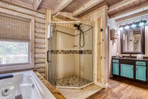 Ένα μπάνιο στο Hanky Panky Cabin