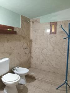 Et badeværelse på Alquileres del valle