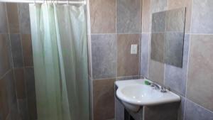 Vannituba majutusasutuses Guanaco Inn +40 fotot