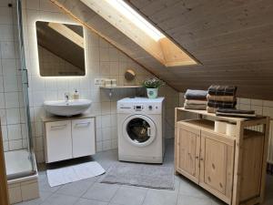 Фотография из галереи Holiday apartment with 2 bedrooms в городе Erling