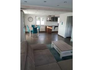 Η κουζίνα ή μικρή κουζίνα στο Holiday apartment with 3 bedrooms