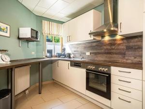 Η κουζίνα ή μικρή κουζίνα στο Guesthouse Trostelhof 1