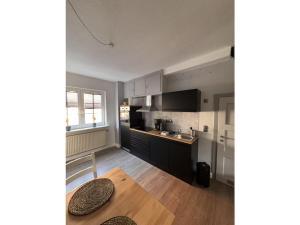 Η κουζίνα ή μικρή κουζίνα στο Holiday apartment in Langelsheim with Wi-Fi