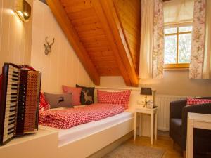 Ένα ή περισσότερα κρεβάτια σε δωμάτιο στο Guesthouse Trostelhof 5