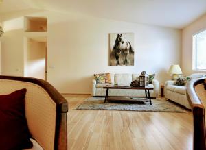 Posezení v ubytování Sundance Retreat + 61 fotografií