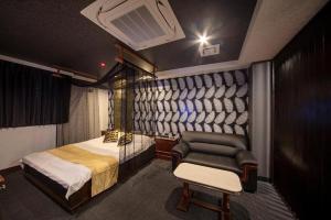 Una cama o camas en una habitación de noah grande