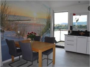 Η κουζίνα ή μικρή κουζίνα στο Comfort with a view of the Schaumberg mountain