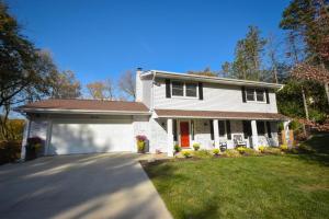 Το κτήριο όπου στεγάζεται  η παραθεριστική κατοικία