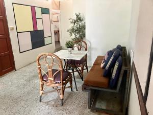 Fotografie z fotogalerie ubytování OnNut Pool Homestay v destinaci Amphoe Phra Khanong