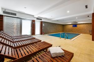 Bazén v ubytování Hotel Rakovec nebo v jeho okolí