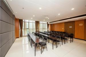 Οι επιχειρηματικές εγκαταστάσεις ή/και οι αίθουσες συνεδριάσεων στο Borrman Hotel Xinxiang Muye Avenue