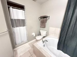 Billede fra billedgalleriet på Pearson Airport Cozy Room Mississauga i Mississauga