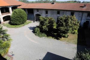 Budova, kde se farma nachází