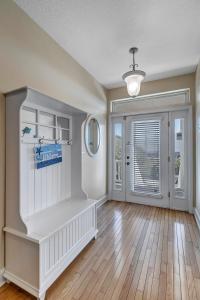 Φωτογραφία από το άλμπουμ του Lightkeepers View - Coastal gem w decks & sunroom σε Ponte Vedra Beach