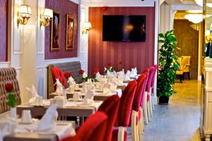 Posezení v ubytování Hotel Perula & SPA